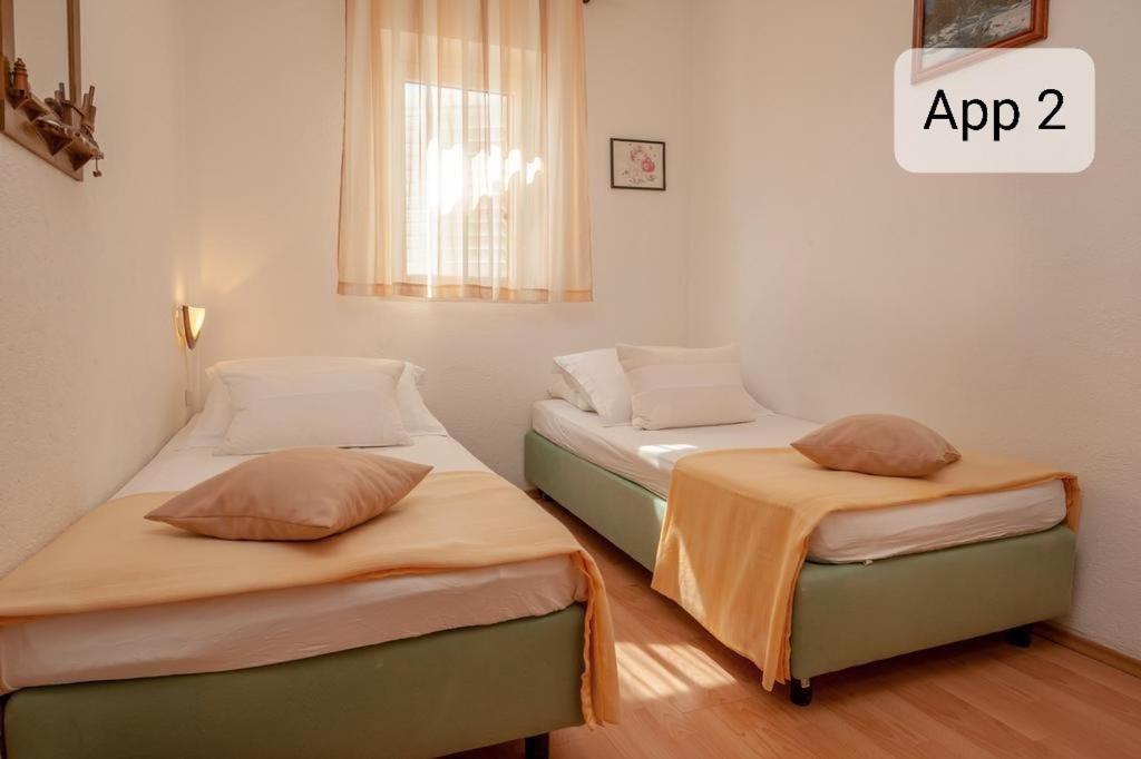Apartmani Mara โบล ภายนอก รูปภาพ